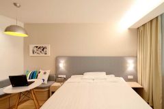 studio_apartment_front.jpg